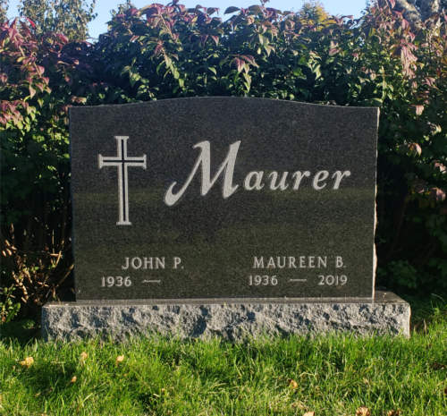 photo of black maurer family headstone